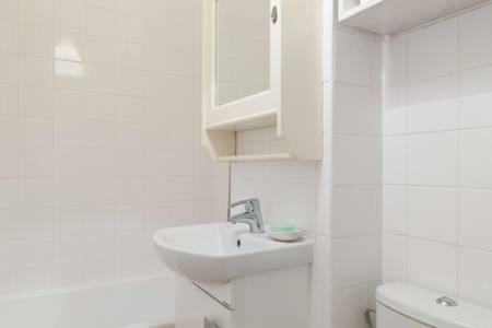 Apartament Pod Rozowa Swinka Apartman Varsó Kültér fotó